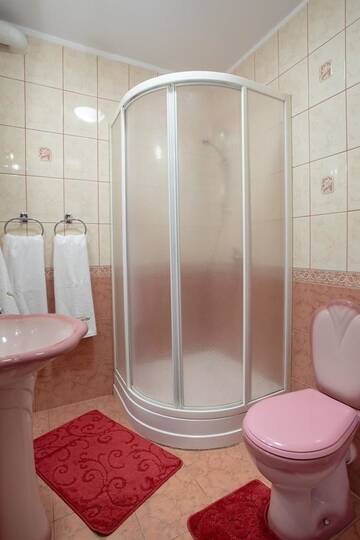 Фото номера Четырехместный номер Отель Hotel Góralski Raj г. Новы-Тарг 3